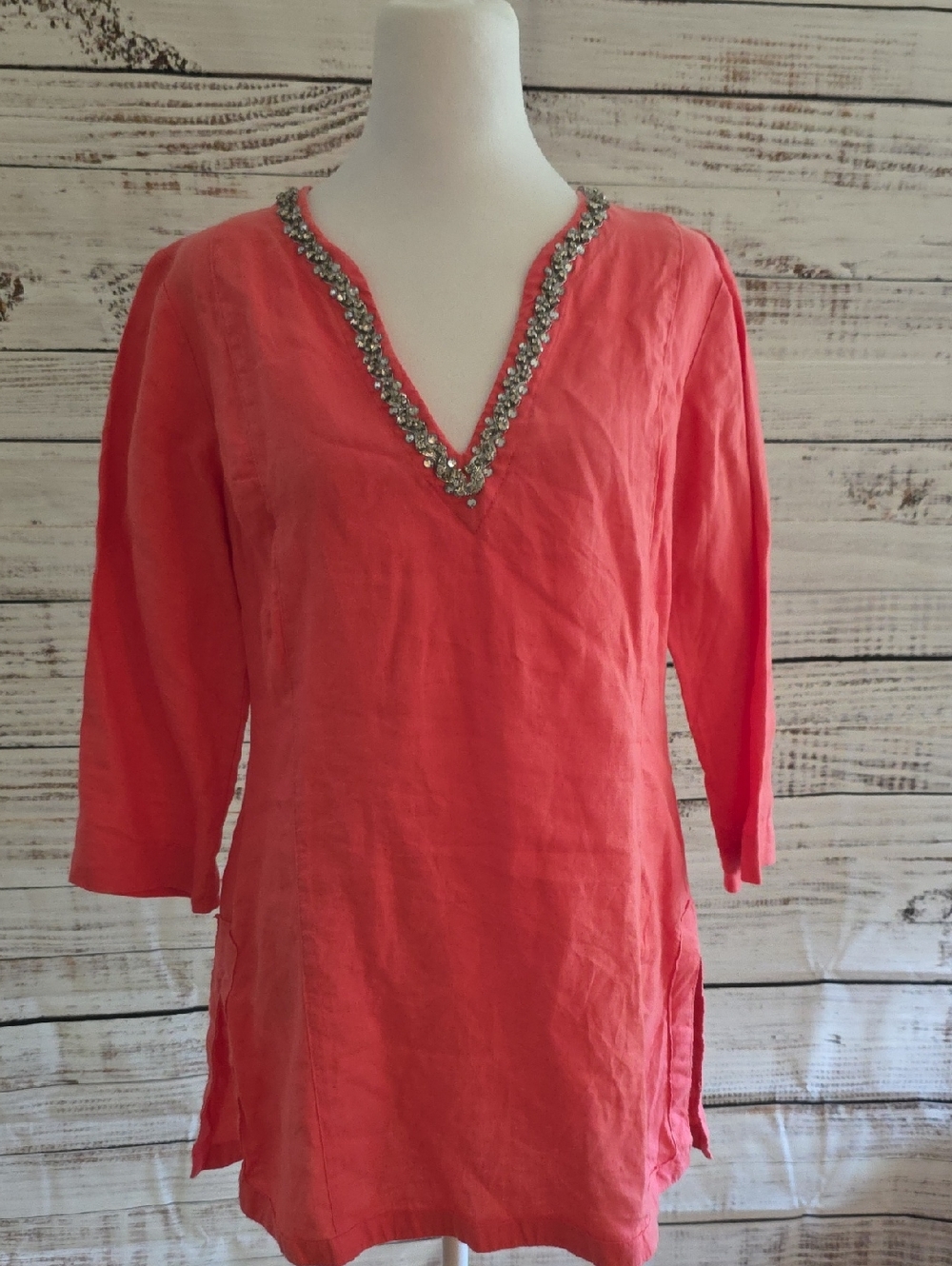 Malvin 100% Linen Coral V-Neck Tunic Top with Sequin Trim Sz M